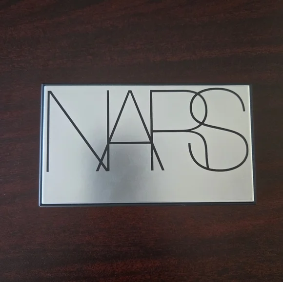 NARS Full Dimension 1 cheek palette - Picture 2 of 4
